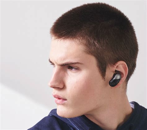sony announce noise cancelling  wireless earbuds