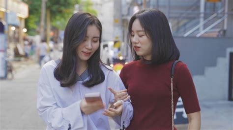 Five Korean Lesbian Couples To Fall In Love With Lalatai