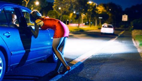 Car Sex Could Put You In Trouble If You Don’t Keep These 6 Facts In Mind