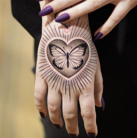 butterfly hand