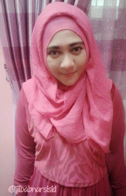 model hijab pink cantik jilbab narsis