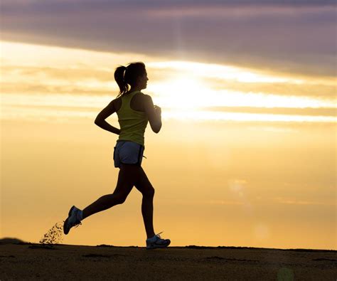 pictures  women running turns  women  athletes
