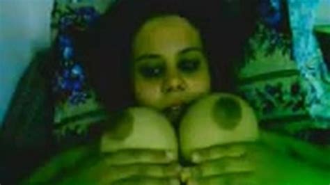 Round Naughty Tunisian Woman Two Porn Videos