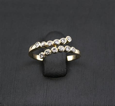 geelgouden ring met diamanten catawiki