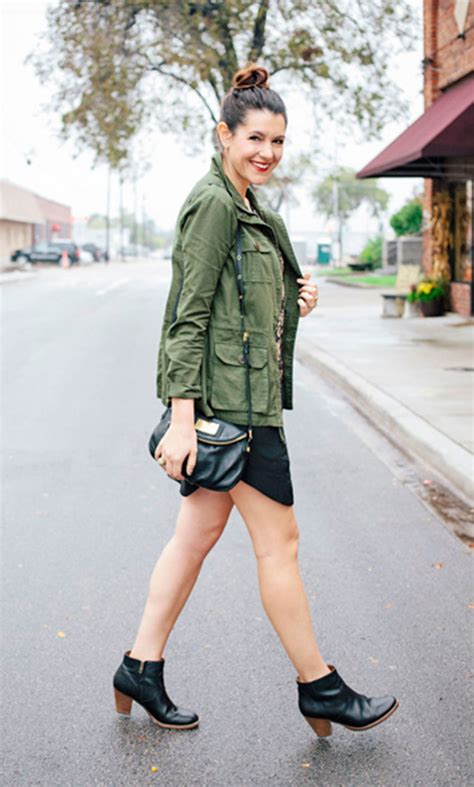 how real women wear army jackets how to wear the military trend