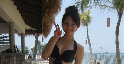 saraannk japanese beach babes singapore
