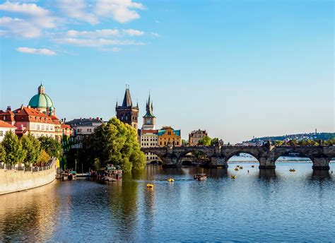 prague why this city should be your last minute festive