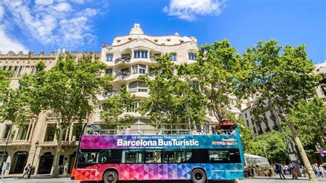 hop  hop  barcelona tours