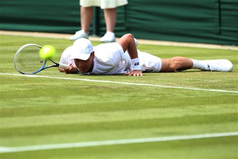 tennis wimbledon wozniacki lopez è amore e venus si mette a nudo la gazzetta dello sport