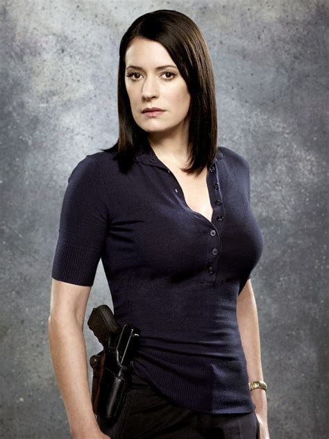 paget brewster archives series adictos