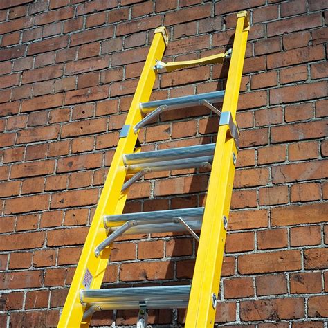 tb davies fibreglass extension ladders tb davies