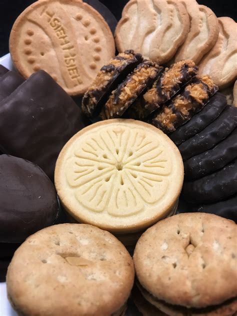 girl scout cookies  facts   flavors girl scout cookies