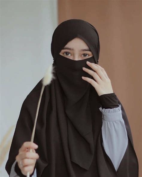 pin  icss  niqab fotografi potret diri