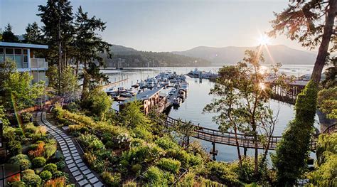 brentwood bay resort spa brentwood bay bc ferries vacations