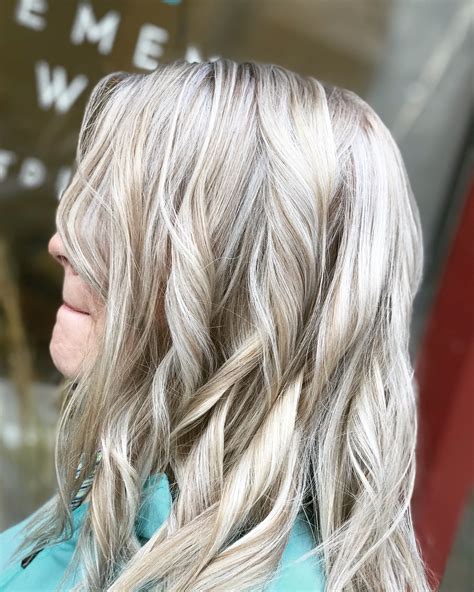 icy blonde highlights  lowlights icy blonde highlights hair
