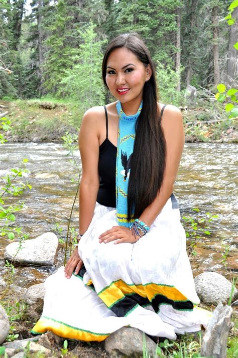 Pin By Hiker On Beautiful In 2020 Native American Women