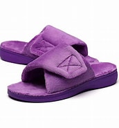 Image result for ?q=house Shoes. Size: 172 x 185. Source: www.chattersource.com