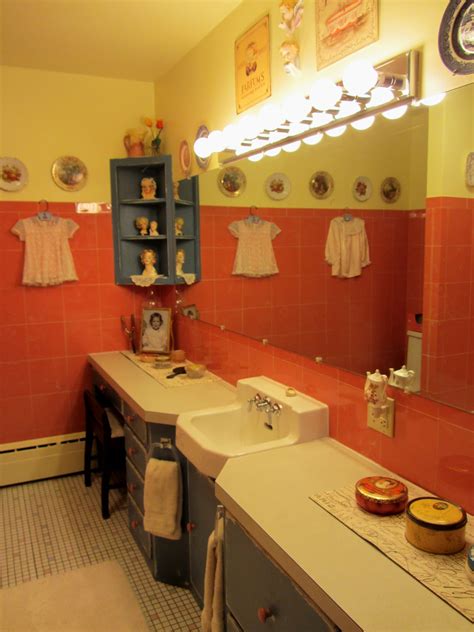 My Vintage Bathroom The Reveal Organized Clutter