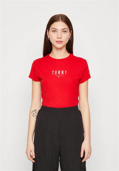 tommy jeans essential logo print t shirt deep crimson red zalando ie