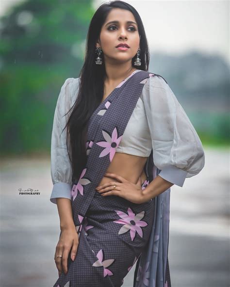 Actress Rashmi Gautam New Saree Photoshoot Stills Gallery