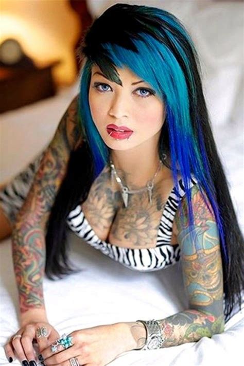 Pin By Darksorrow On Hot Alternative Girls Women Blue Hair Sexy Hair