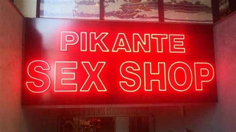 ¿qué Puedes Encontrar En Los Sex Shops De Málaga