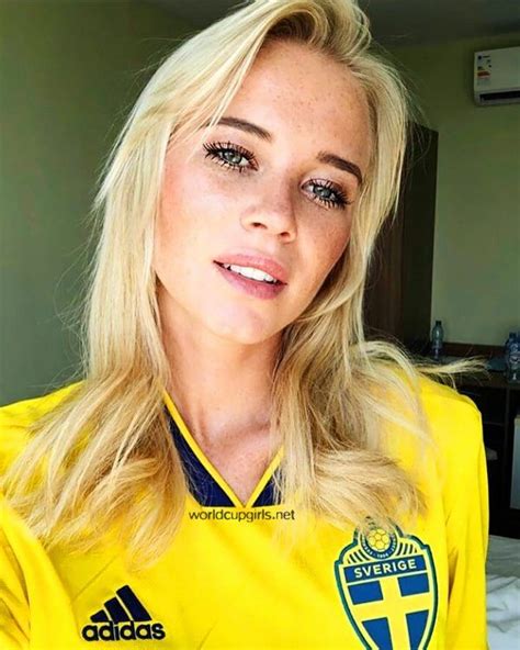 100 Photos Of Hot Female Fans In Fifa World Cup 2018 Hot Football