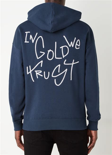gold  trust hoodie met front en backprint van biologisch katoen staalblauw de bijenkorf