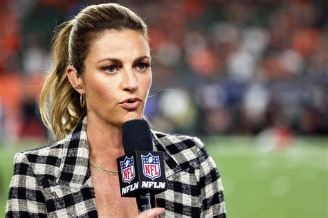 Erin Andrews Had Terrifying Week 1 Experience While On Aaron Rodgers Call