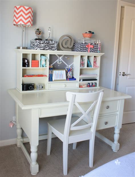 boost  kids spirit  study  adorable student desk idea