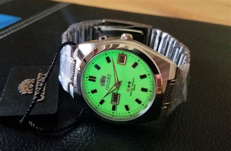 orient classic dress  automatic full lume dial steel