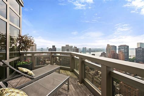 spectacular views and urbane style shape gorgeous new york