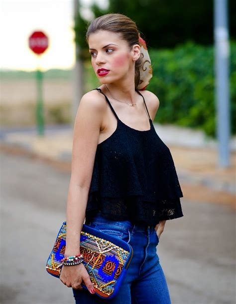 stylish examples   wear crop top