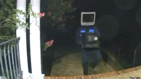 Video Prankster With Tv On Head Leaves Old Tvs On Dozens Of Porches In