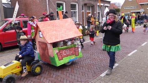 basisschool achterberg dongen viert carnaval  youtube