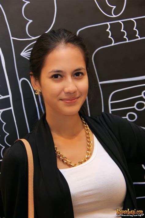 biodata pevita pearce selamat ulang    aek simorot