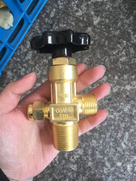 high pressure gas cylinder valve brass material gas cylinder valve cga