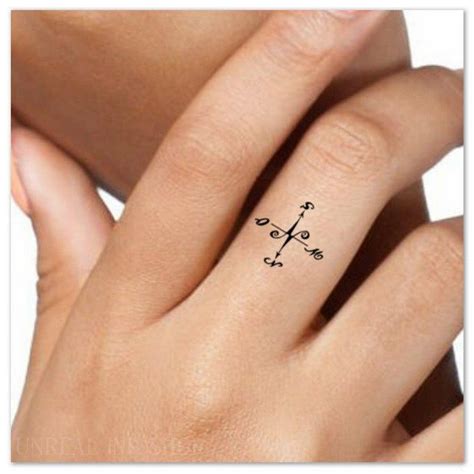 Simple Compass Tattoo 40 Simple Compass Tattoo Finger Tattoos Fake