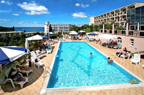 hotel istra plava laguna  porec kroatien mountvacationde