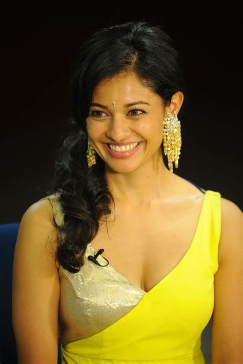 viswaroopam movie actress pooja hot and sexy stills