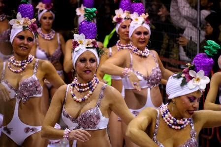 los mejores carnavales de  en catalunya