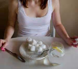 dangerous fad diet involves kids eating cotton balls