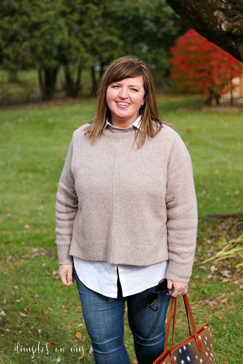 A Curvy Girls Guide For Wearing Chunky Sweaters