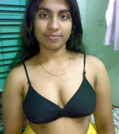 Hot Indian Aunties Nude Compilation Showing Mamme