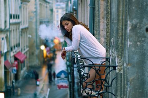 10 Things You Didnt Know You Needed To Know About French Women