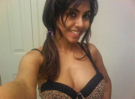 very pretty and super hot indian girls huge cow boobs bald pussy selfies