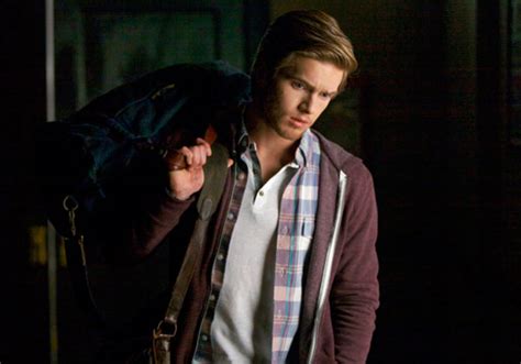 ‘vampire Diaries’ Damon And Elena Have Sex — Season 5 Episode 16 Recap