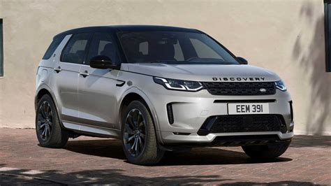land rover discovery sport  big tech update loses base model