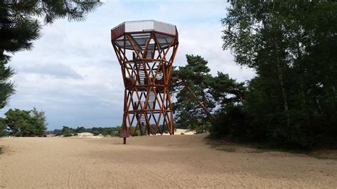 uitkijktoren de zandloper kootwijkerzand zandloper nederland