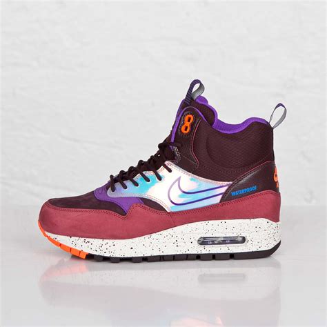 nike wmns air max  mid sneakerboot wp   sns